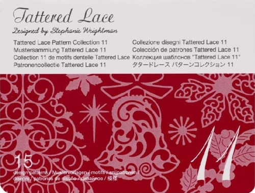 Kolekcja wzorów Tattered Lace 11, zaprojektowana przez Stephanie Wrightman, na czerwonym tle. Widoczne eleganckie motywy roślinne i dekoracyjne elementy. Zawiera 15 wzorów do ploterów Brother, z informacjami w różnych językach.