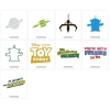 Kolekcja wzorów Disney Toy Story zawiera różnorodne grafiki, w tym rakietę, robota, logo Toy Story oraz napisy takie jak It''s good being GREEN! i You''ve got a friend in me, w różnych kolorach na jasnym tle.