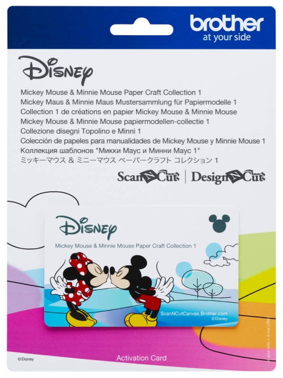 Aktywacyjna karta kolekcji wzorów Disney Mickey Mouse i Minnie Mouse, z grafiką przedstawiającą Mickey i Minnie całujących się, na tle kolorowych chmur i drzew. W górnej części widoczny napis Disney oraz informacje o kolekcji.