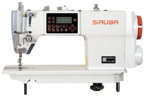 Stebnówka SIRUBA DL7200C-BH1-16Q, automatyczna, 1-igłowa, do średnich i ciężkich materiałów. Widok frontalny, z wyraźnym panelem sterującym i logo SIRUBA. Biała obudowa, metalowa stopka, widoczny mechanizm szycia.