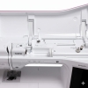 Profesjonalna Brother Innov-is V3 LE umożliwia haftowanie dużych projektów 300x200 mm. Szybka praca i program PE-Design Plus 2 to idealne połączenie do kreatywnych realizacji.