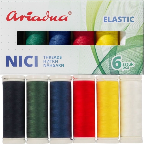 Zestaw 6 nici elastycznych Ariadna Elastic Sport w kolorach: zielonym, niebieskim, czerwonym i żółtym. Nici umieszczone w prostokątnym opakowaniu z widocznym napisem NICI oraz logo Ariadna. Opakowanie zawiera informacje o ilości nici.