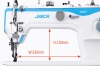 Duża przestrzeń robocza pod ramieniem maszyny ułatwia prowadzenie większych elementów materiału. JACK 2030G oferuje około 335 mm szerokości i 150 mm wysokości w obszarze roboczym, co zwiększa swobodę szycia.
