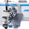 Zbliżenie na mechanizm wyłączania igieł w stebnówce JACK JK-58750J-A-105. Widoczne oznaczenia L i R odpowiadają lewej oraz prawej igle i pomagają operatorowi wybrać stronę aktywną podczas szycia narożników.