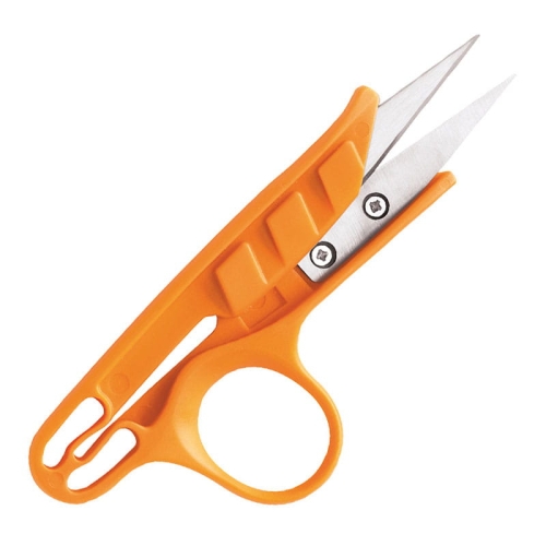 Obcinaczki do nici Fiskars 1005132 o długości 12 cm w kolorze pomarańczowym. Precyzyjne stalowe ostrza, ergonomiczny uchwyt z otworem na palec. Ujęcie z boku, pokazujące zamknięte narzędzie z widocznymi detalami konstrukcji.