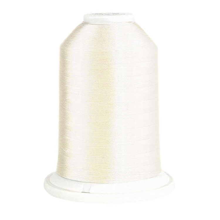 Nić hafciarska Madeira Rheingold Polyneon 40 w kolorze ciepłej bieli. Spool o wysokości około 10 cm, wykonana z połyskującego materiału. Przeznaczona do haftu, dostarczana w długości 5000 m. Ujęcie z boku na jednolitym tle.
