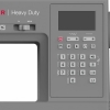 Panel maszyny do szycia Singer 6805C Heavy Duty w kolorze szarym. Widoczne przyciski wyboru ściegów, wyświetlacz LCD oraz pokrętła do regulacji. W dolnej części logo Singer i oznaczenie Heavy Duty.