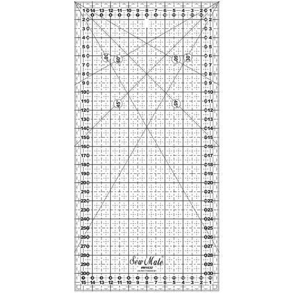 Linijka do patchworku i quiltingu 160x320 mm w kolorze przezroczystym, z siatką w czarne kwadraty, oznaczeniami pomiarowymi i logo Sew Mate na dole. Ujęcie frontalne, pokazujące całą powierzchnię oraz detale pomiarowe.