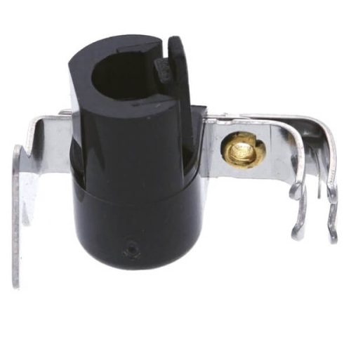 Nawlekacz igły do maszyn Brother (D01P32001) z czarnym, plastikowym elementem w kształcie cylindra oraz metalowymi zaczepami. Produkt widoczny z boku, z detalami mocowania. Idealny do ułatwienia nawlekania igły w maszynach do szycia.