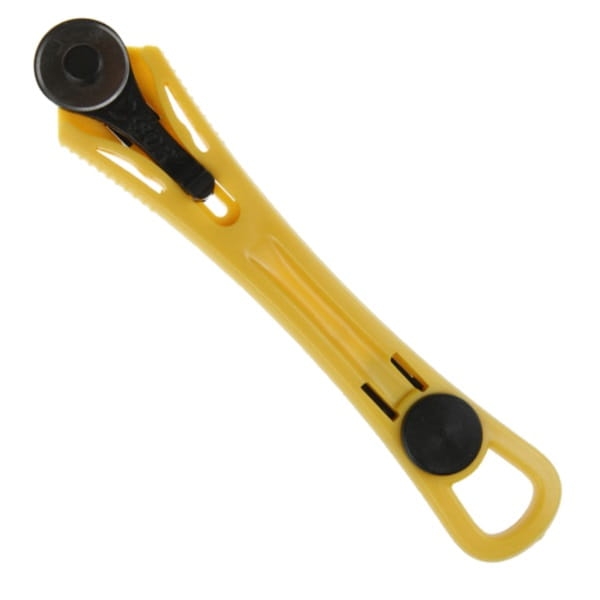 Nóż krążkowy Xsor DW-RC018B o ostrzu 18 mm, z żółtą, ergonomiczną rączką i czarnym przyciskiem. Ujęcie frontalne, ukazujące mechanizm cięcia oraz otwór do zawieszenia. Idealny do precyzyjnego cięcia materiałów.